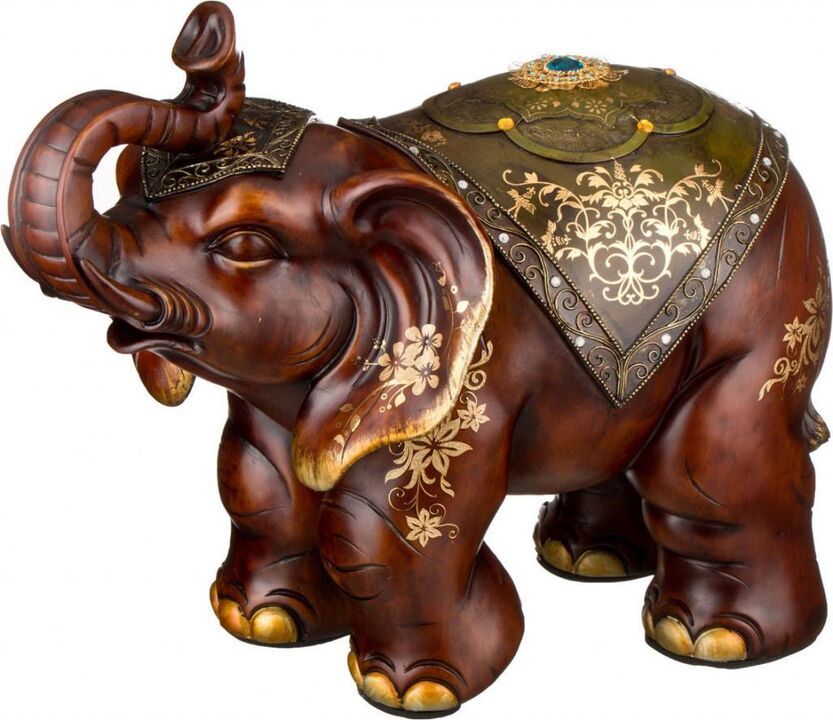 statuetta di elefante come amuleto di buona fortuna