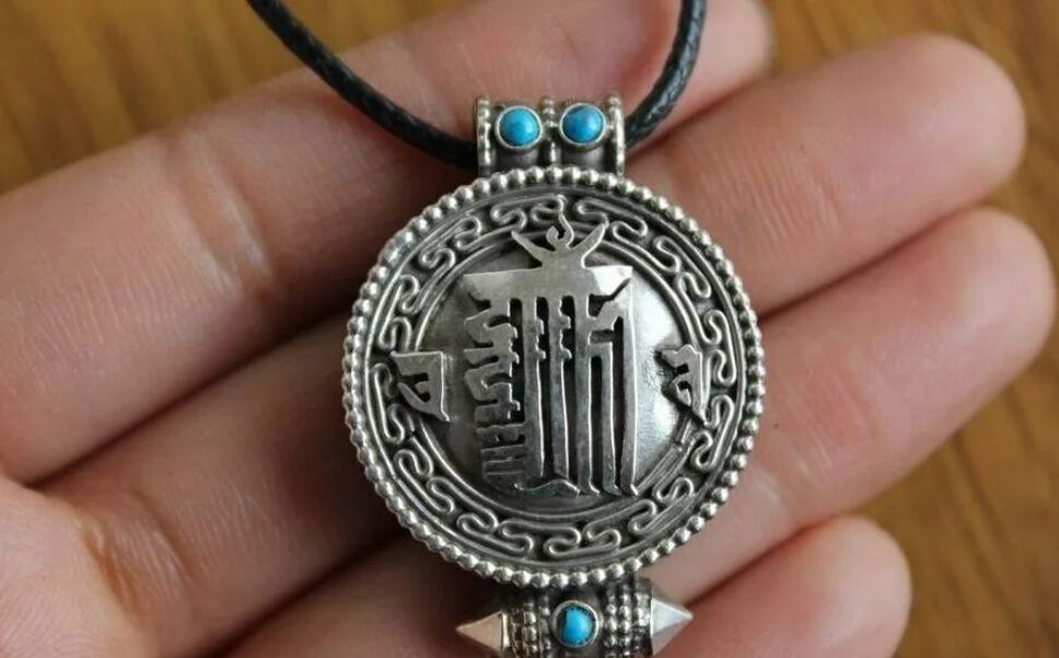 Amuleto tibetano per buona fortuna